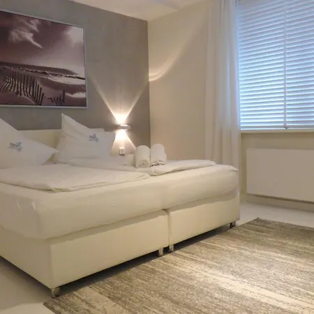 Appartement Pier 4 *